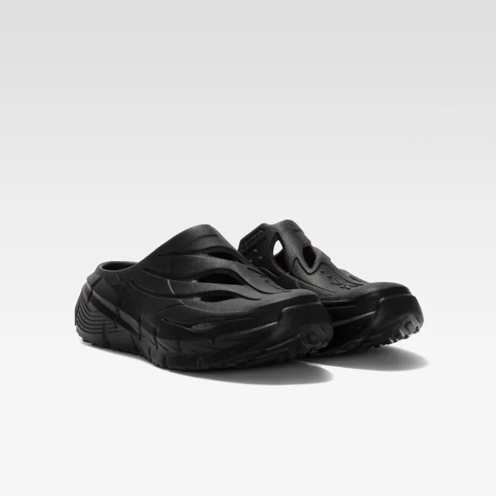 Reebok Footwear Men Zig Clog BLACK/BLACK/BLACK Forefoot - striker running in a prairie area shoes
