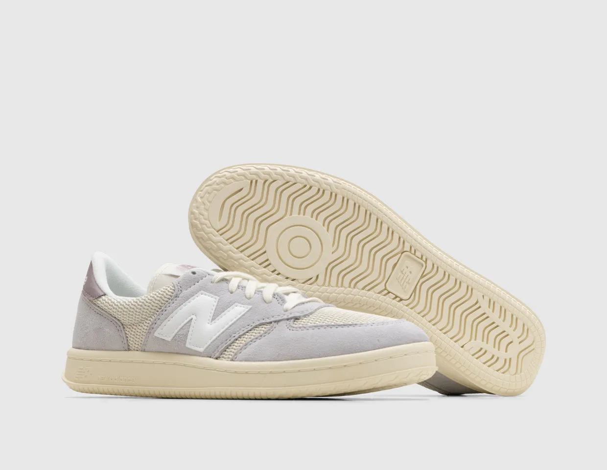 New Balance T500 Pearl Grey / Linen Advanced Traction Pattern Light support
