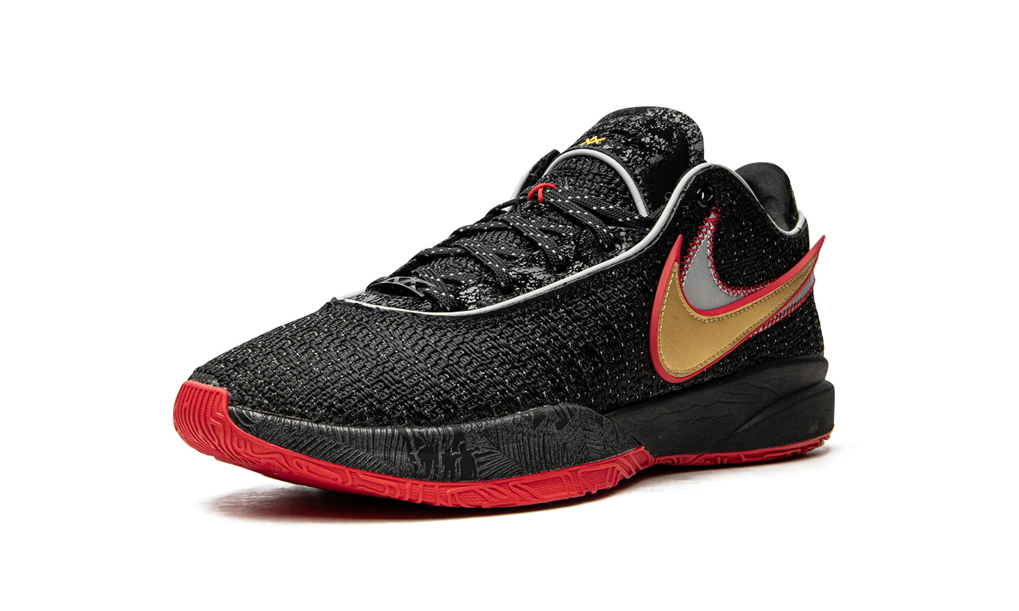 LeBron 20 "Trinity" Responsive Heel Zone Comfortable Fit For All