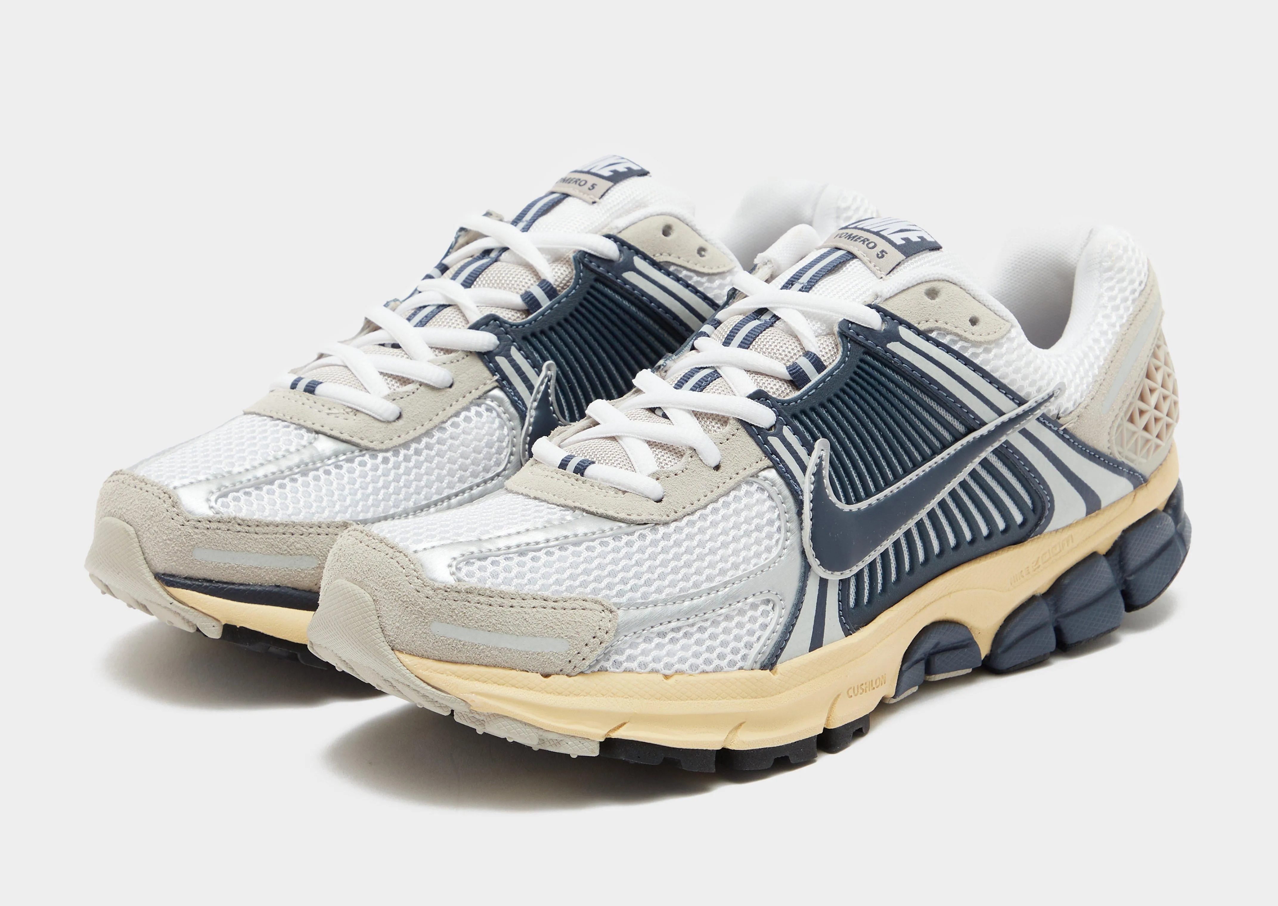 Zoom Vomero 5 Durable - hardware