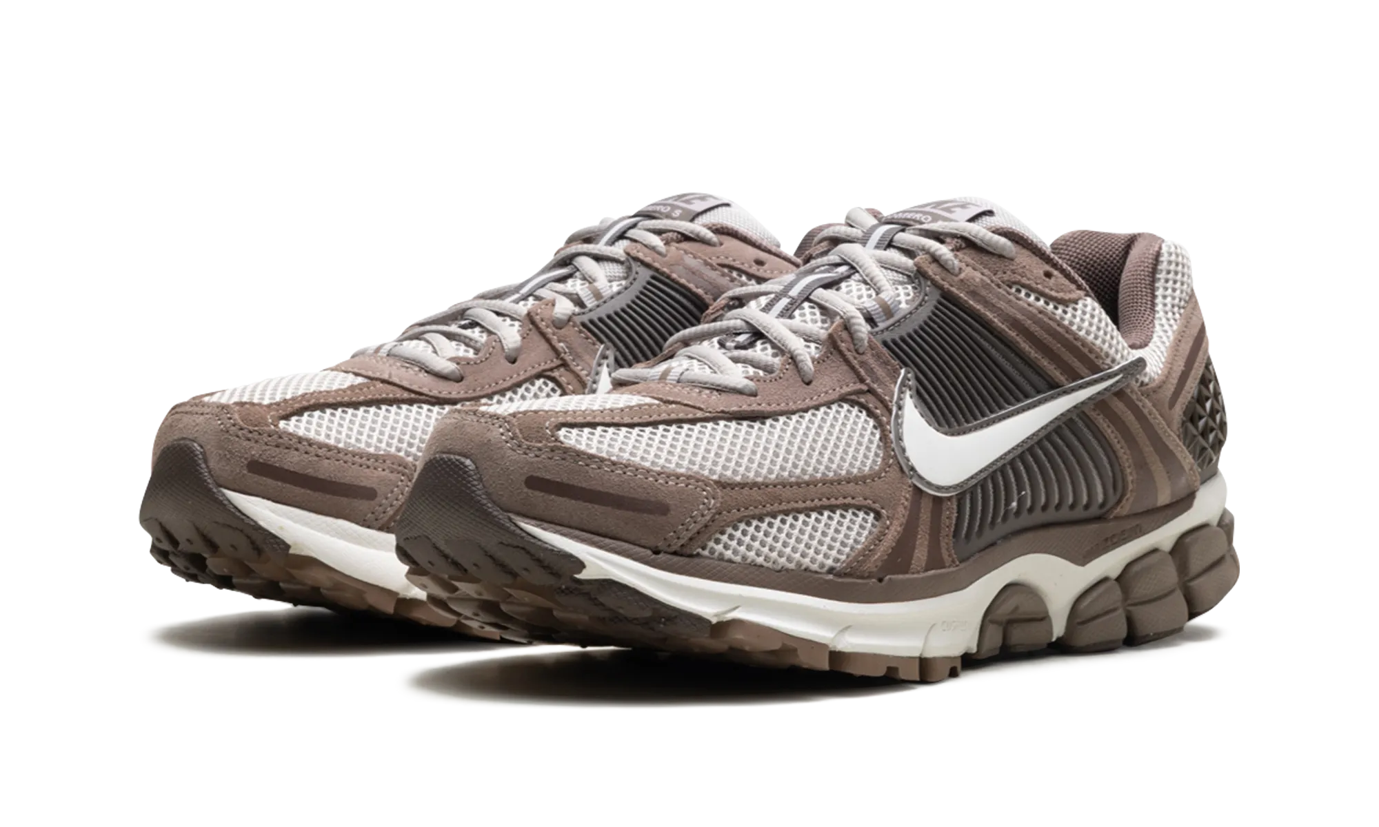 Zoom Vomero 5 "Mink Brown" hot - weather running gear