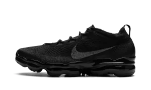 Air Vapormax 2023 FK "Triple Black" Athletic Look