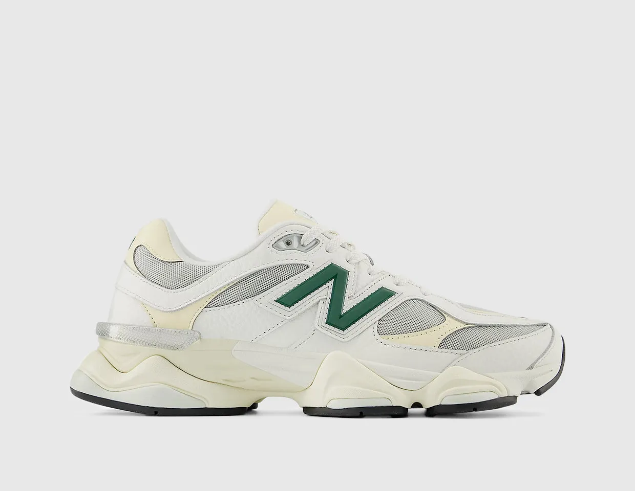 Optimal Flexibility New Balance U9060ESE Sea Salt / Marsh Green - Calcium