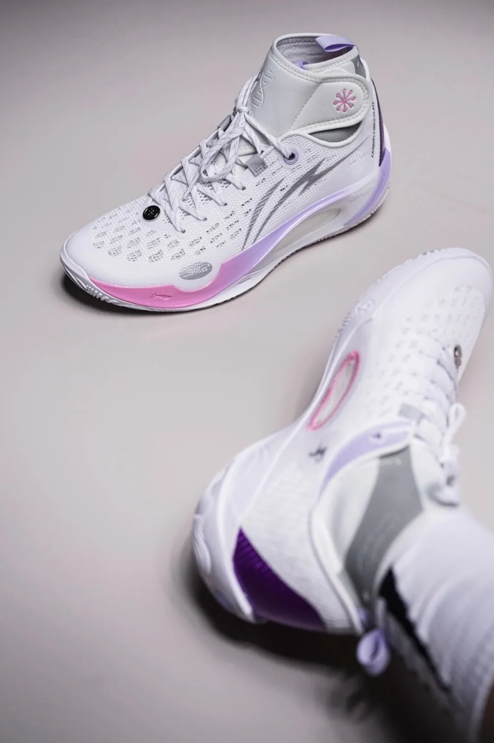 Li-Ning Wade 808 V2 Ultra Mid - White/Purple Performance Stability