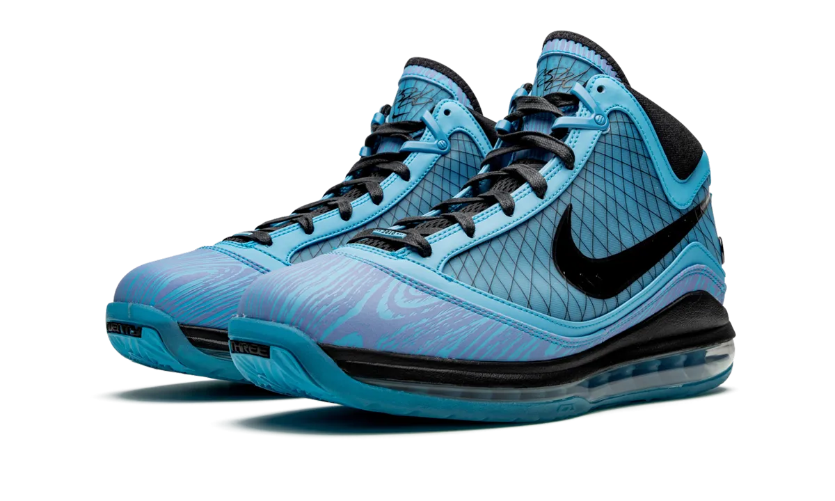 Air Max Lebron 7 Retro "All Star" Neutral Stride Design