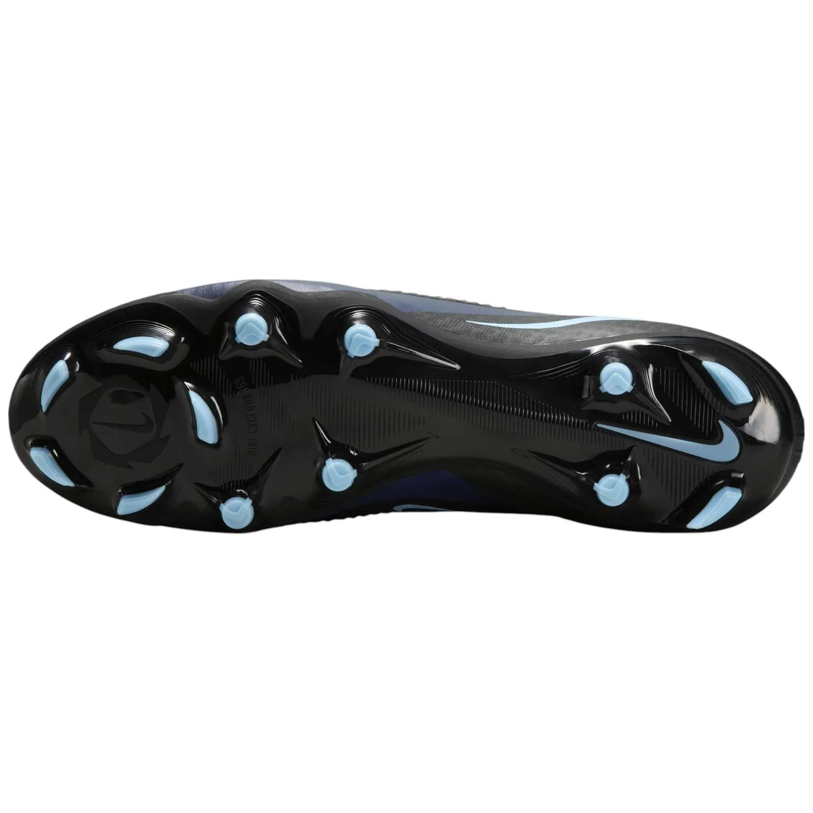 Run Forward Soccer Style Nike Phantom 6 High Academy Multi-Ground Football Boots