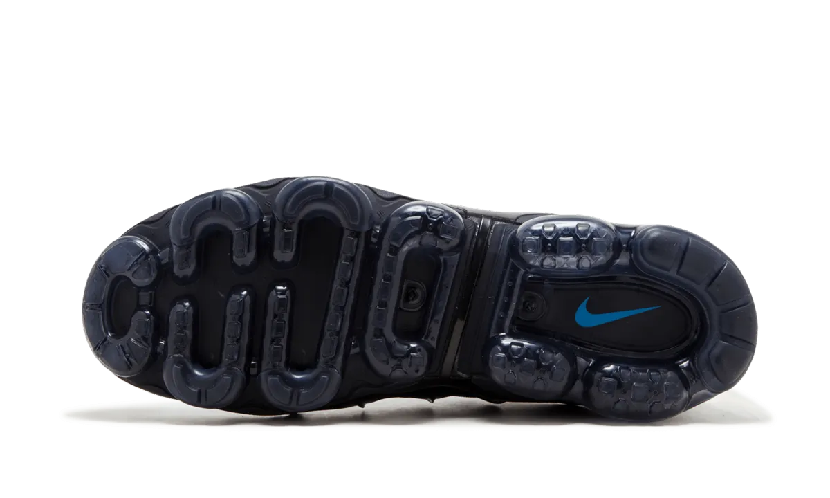 for kids foot - agility running shoes Air Vapormax Plus "Obsidian"