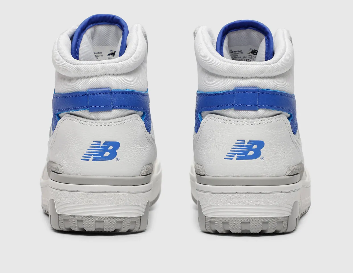 New Balance BB650RWI White / Marine Blue Wicking Inner Sleeve