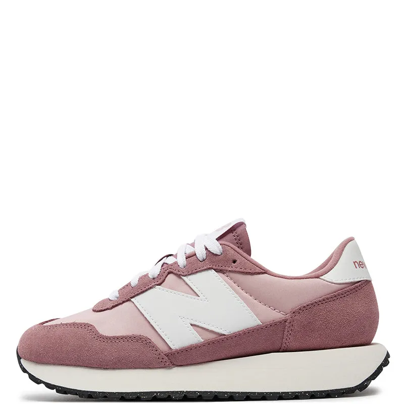 New Balance Women's 237 Trend-setting silhouette Glam stability