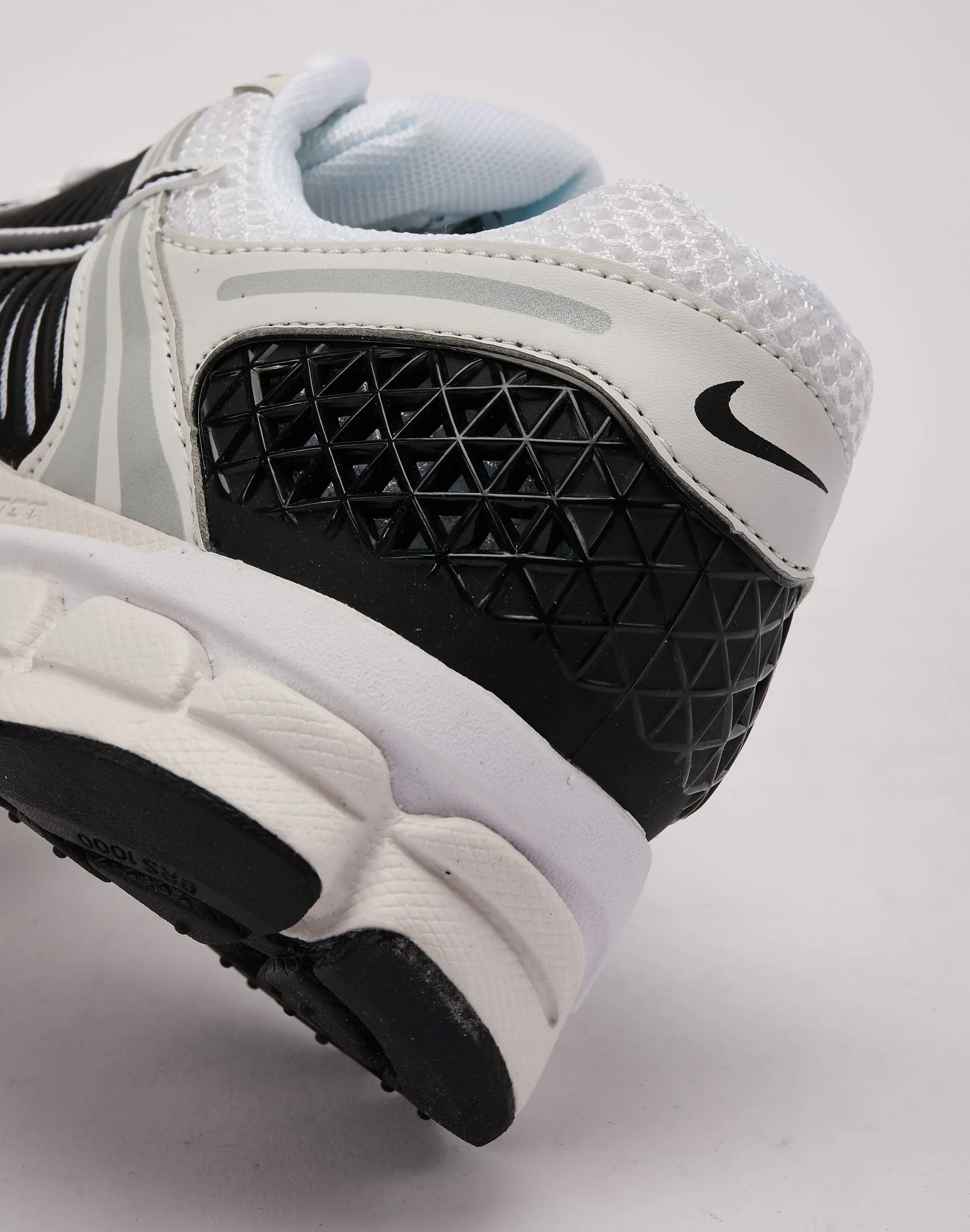 Dream Walk Party Mood Nike Zoom Vomero 5