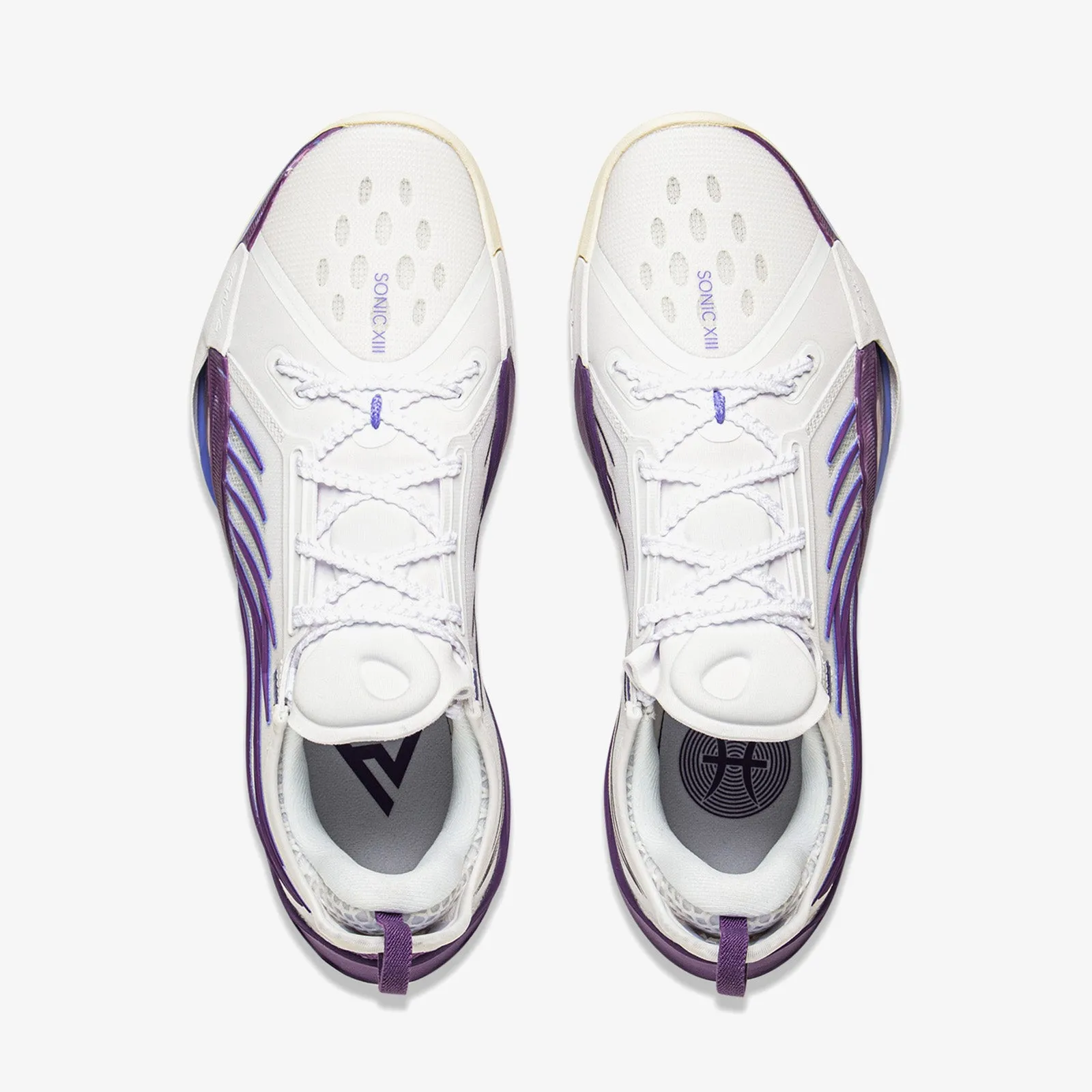 Sonic 13 - 'Galaxy White' Padded interior Structural Hexagonal Tread
