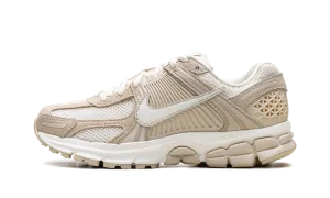 adapt to different weather conditions Zoom Vomero 5 WMNS "Beach Light Khaki"