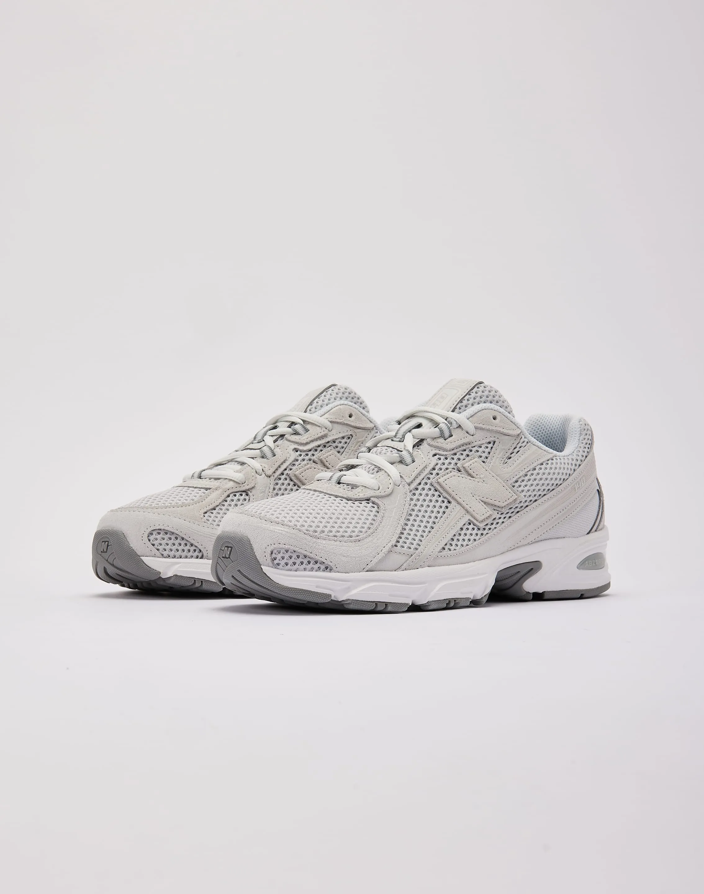 New Balance 740 Gift Easy