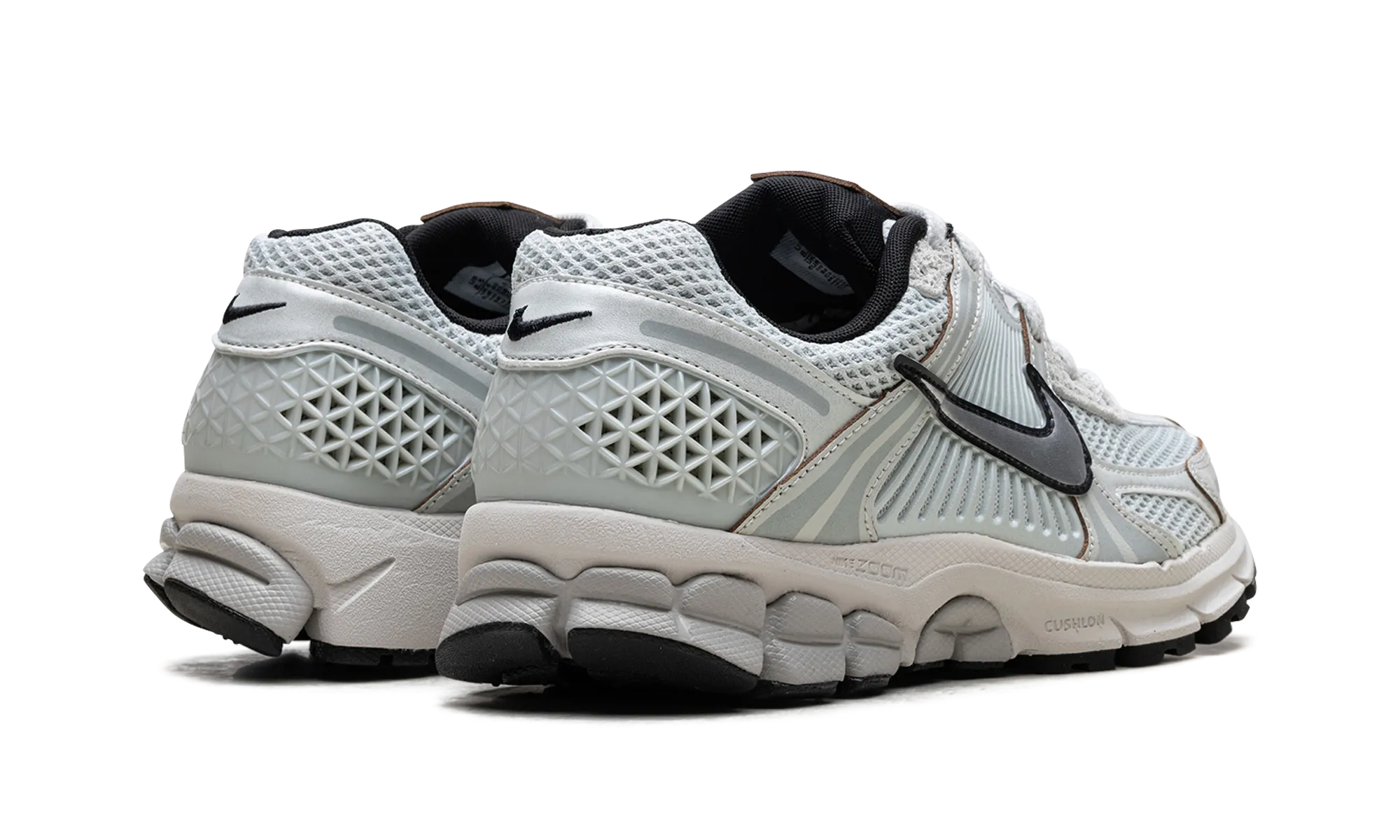 Performance - fabric Zoom Vomero 5 WMNS "Light Silver Chrome"
