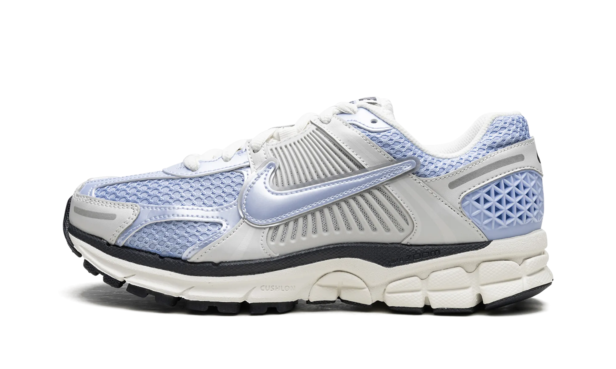 ZOOM VOMERO 5 WMNS "Royal Tint" Prodigious comfort Easy Maintenance