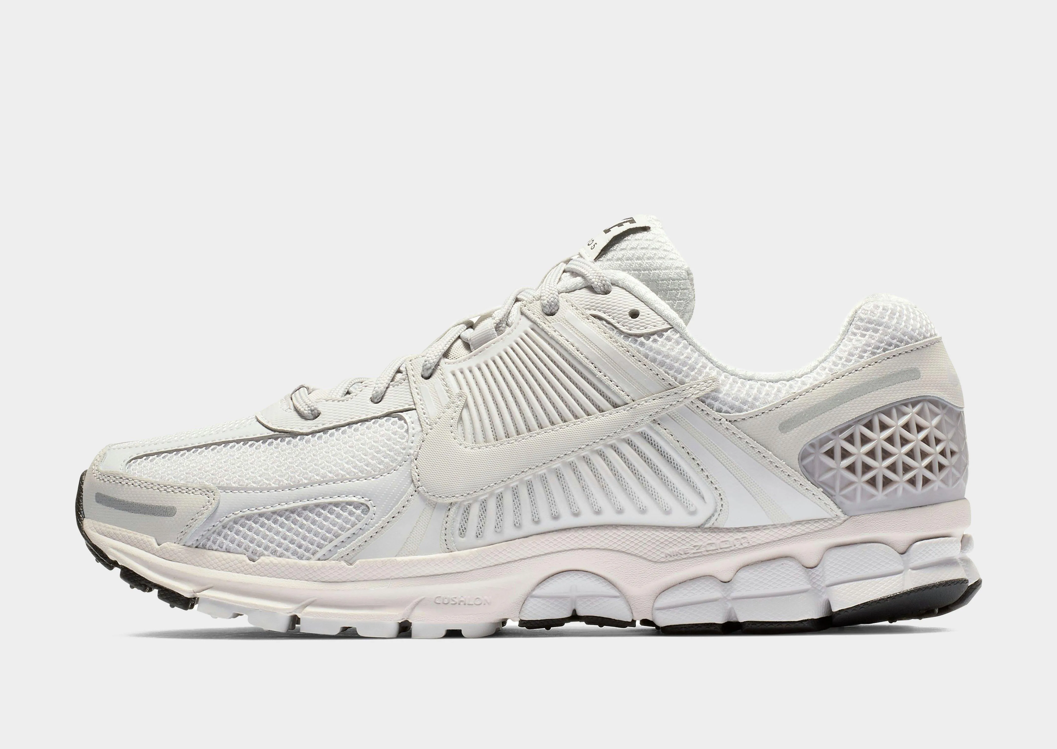 Zoom Vomero 5 Short Distance