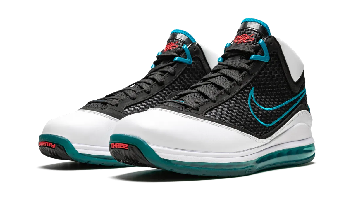 Air Max Lebron 7 NFW "Red Carpet" Seamless Toe Box Anti Fatigue