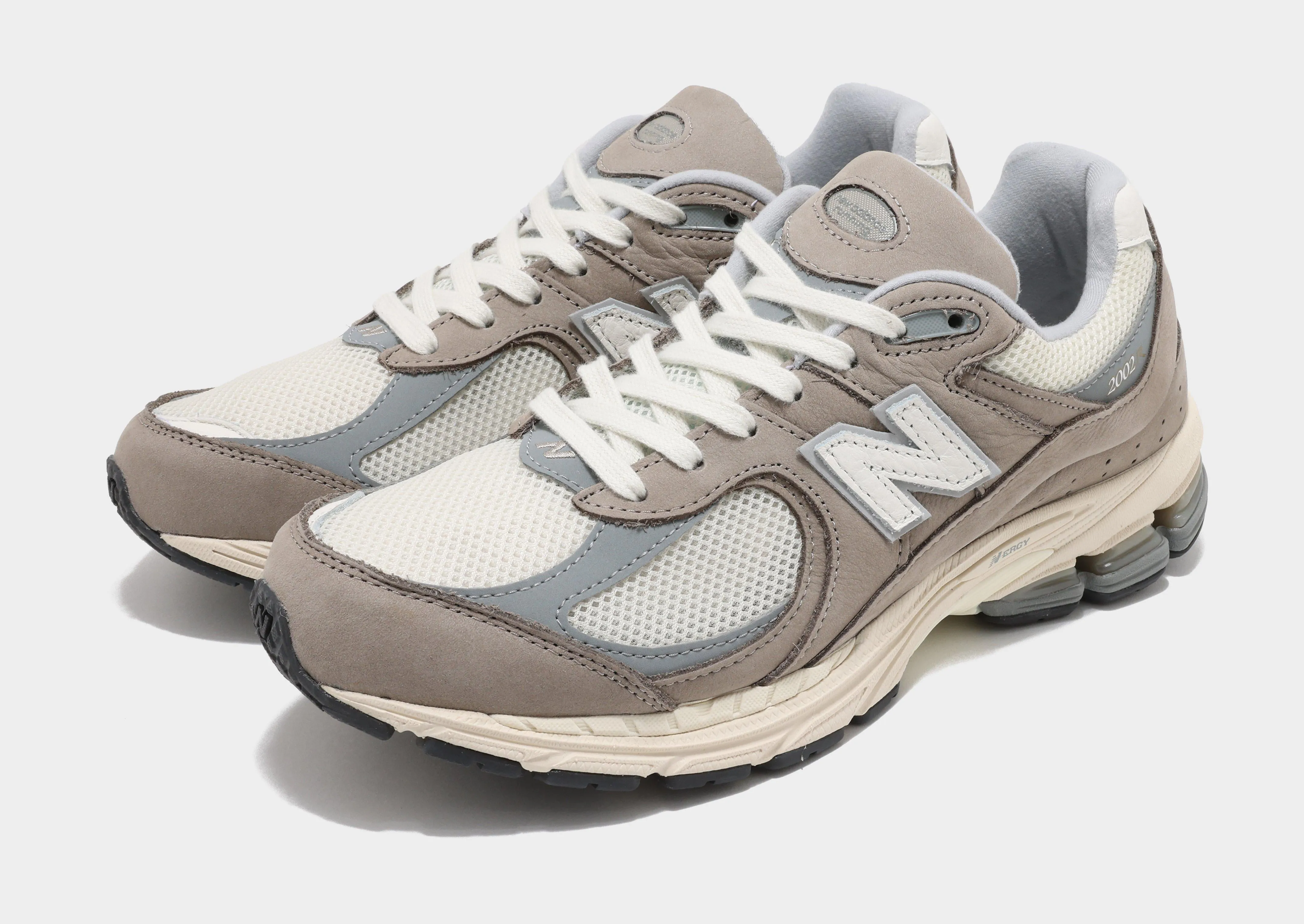 Cushioned performance 2002R