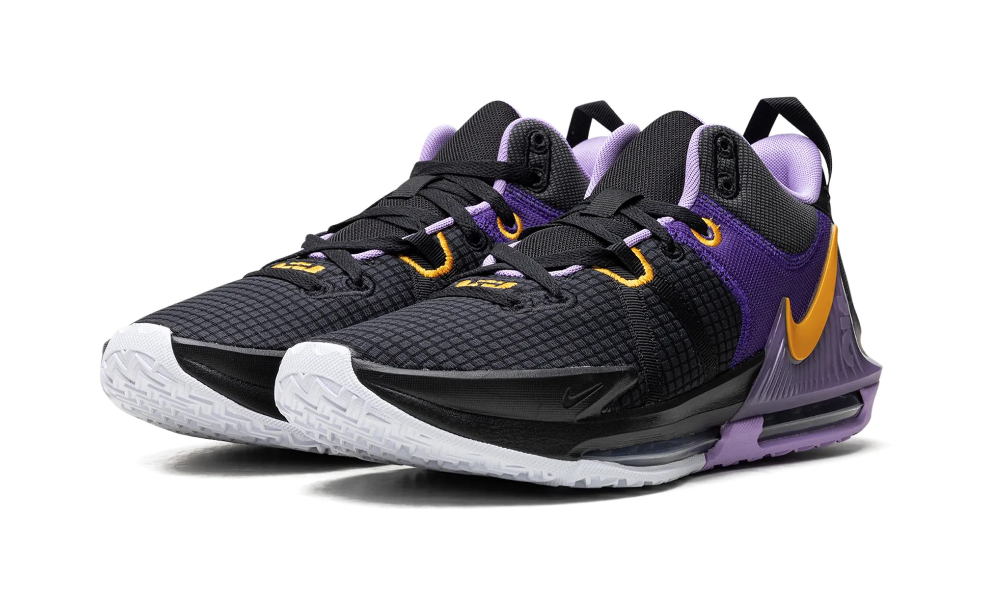 LeBron Witness VII "Lakers" Versatile Fit Adjustable Cushioning