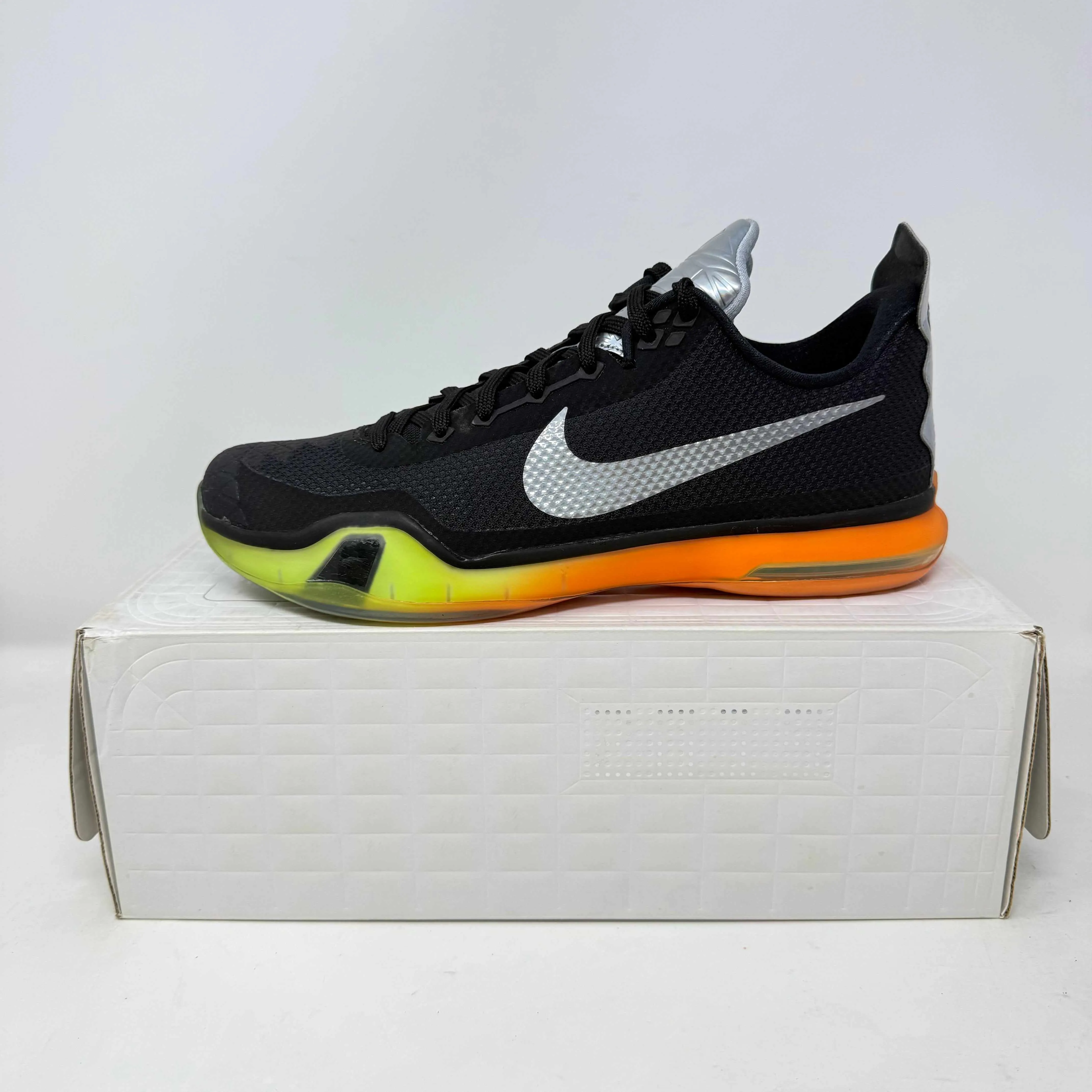Adaptive Heel Counter Comfort Cushion Nike Kobe 10 All-Star