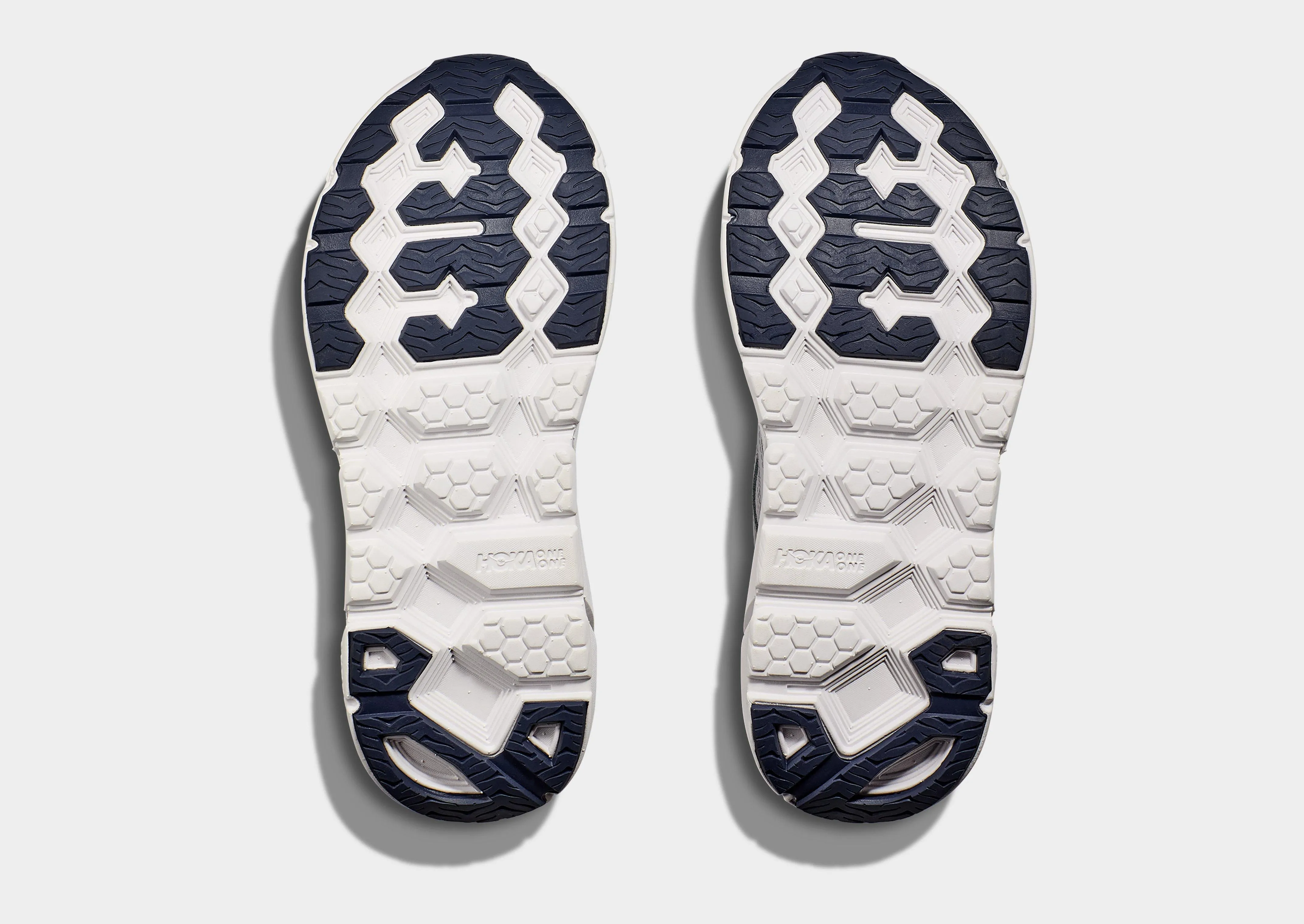 Agile Fit Modern Trend Clifton L Athletics Women's