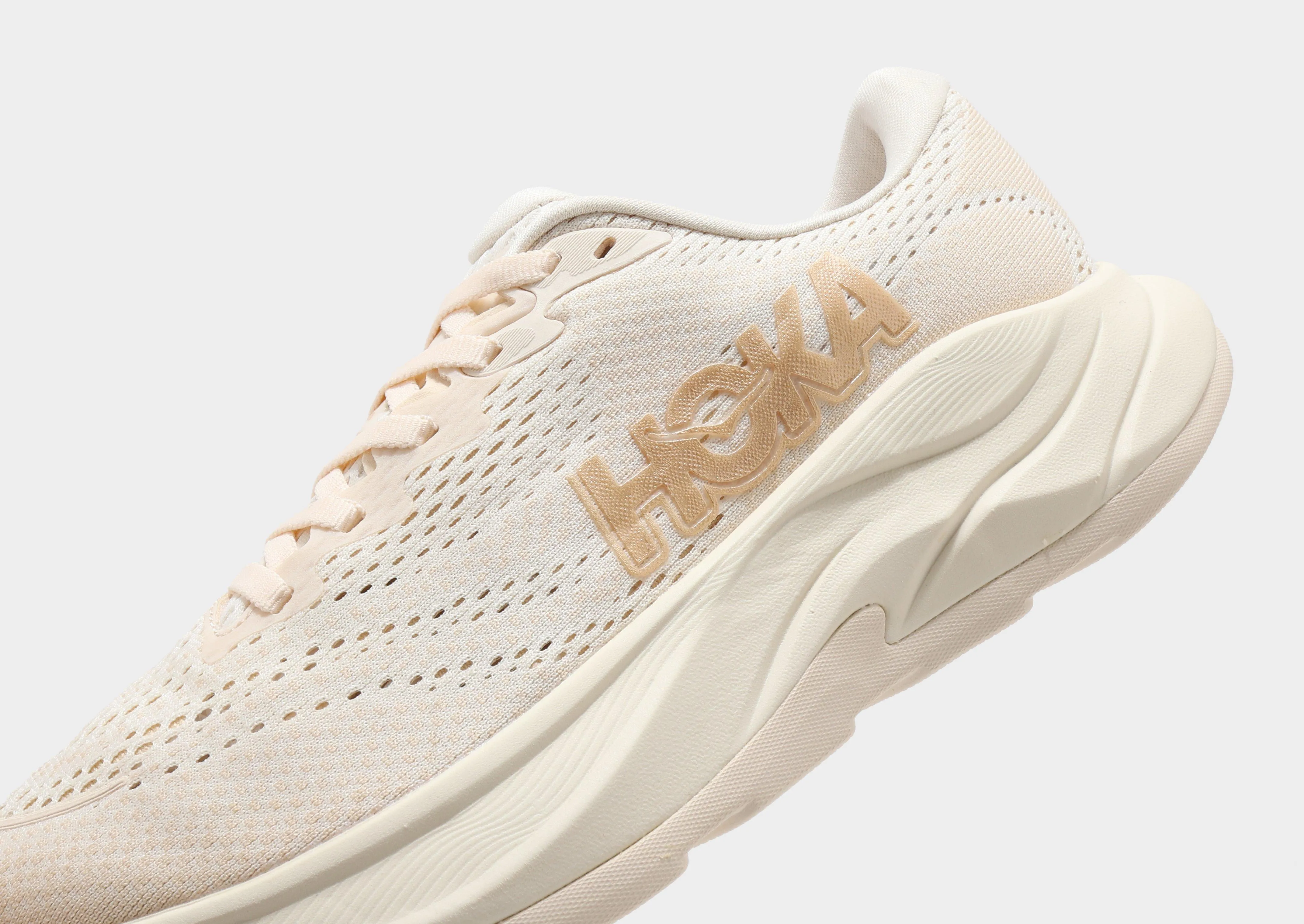 Rincon 4 Women's Minimalist Style