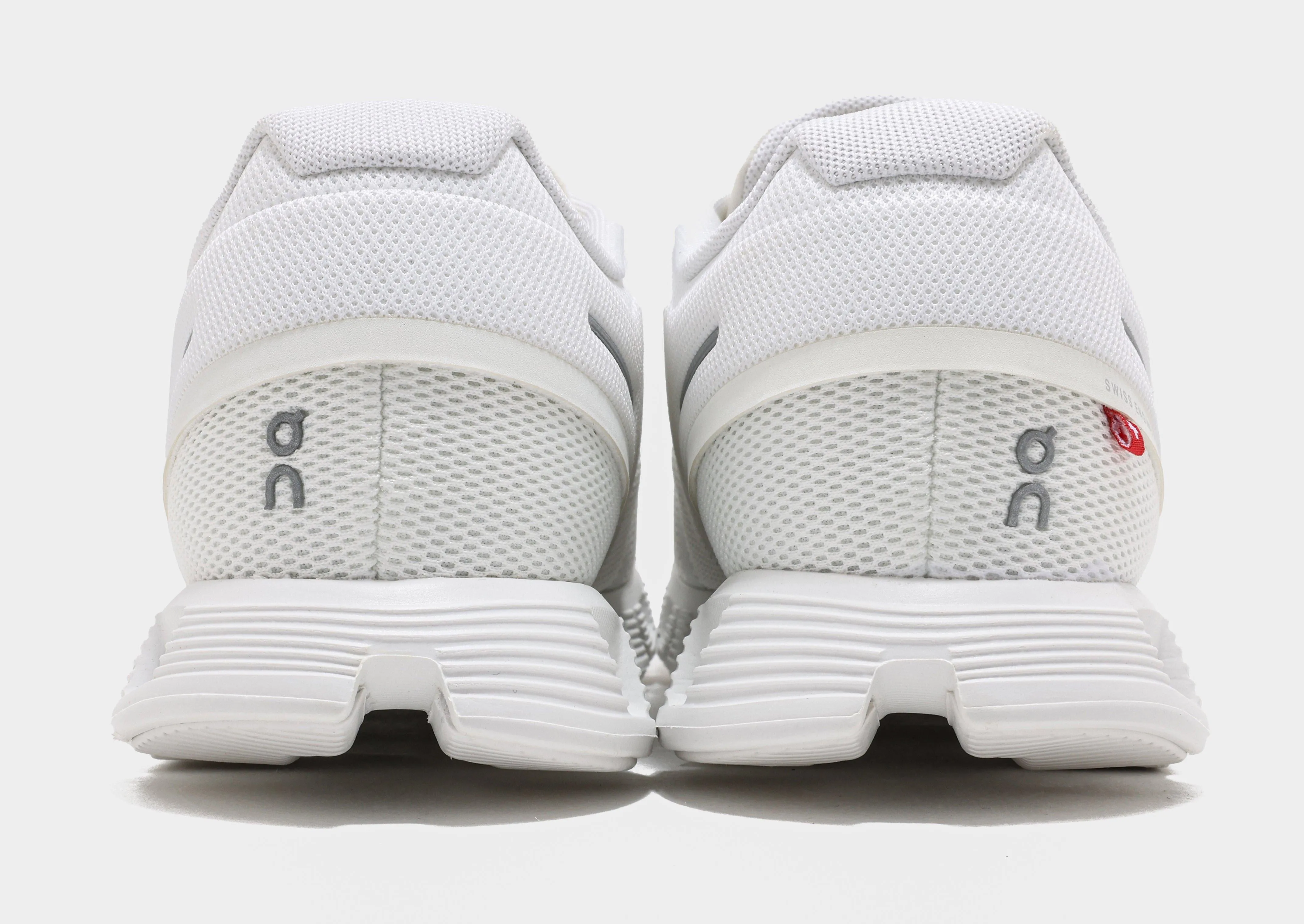 Cloud 5 Women's Tennis Court