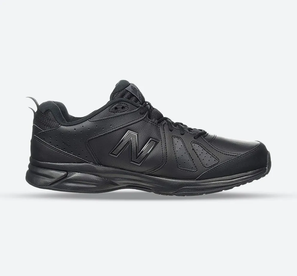 Training days Mens Wide Fit New Balance 624V5 Black Sneakers