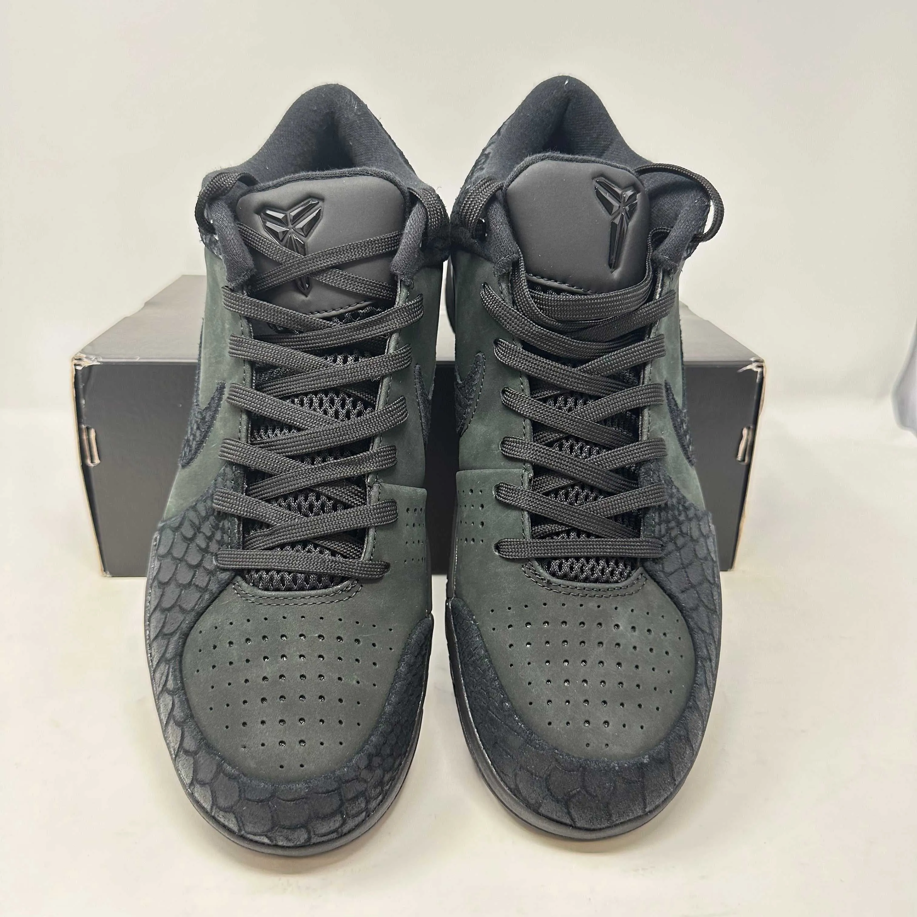 Nike Kobe 4 Protro Gift of Mamba Elevated Court Movement