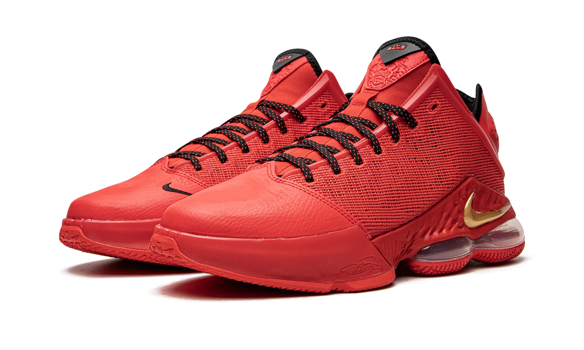 LeBron 19 Low "Light Crimson" Comfortable to wear