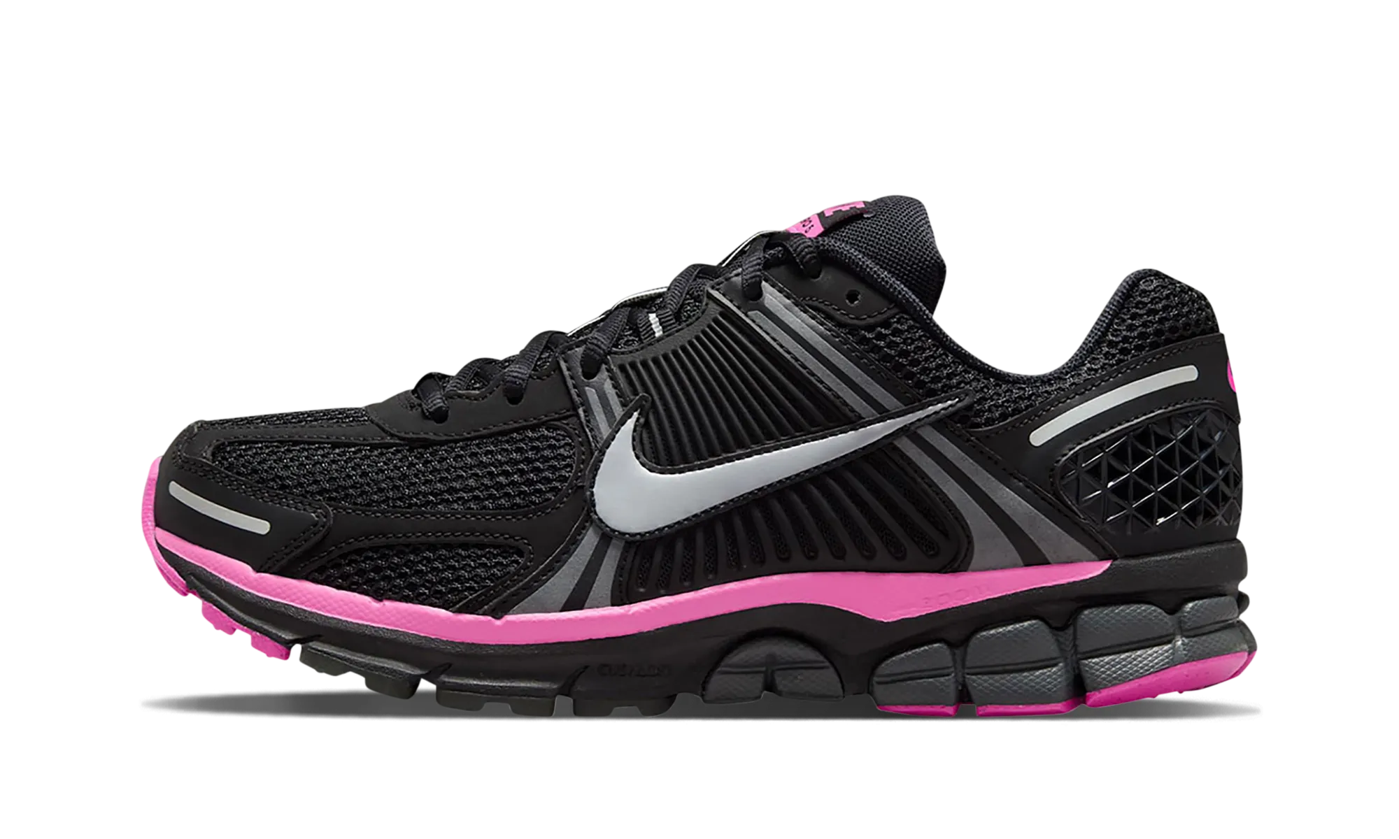 Zoom Vomero 5 "Black Pink Blast" Dark color choice