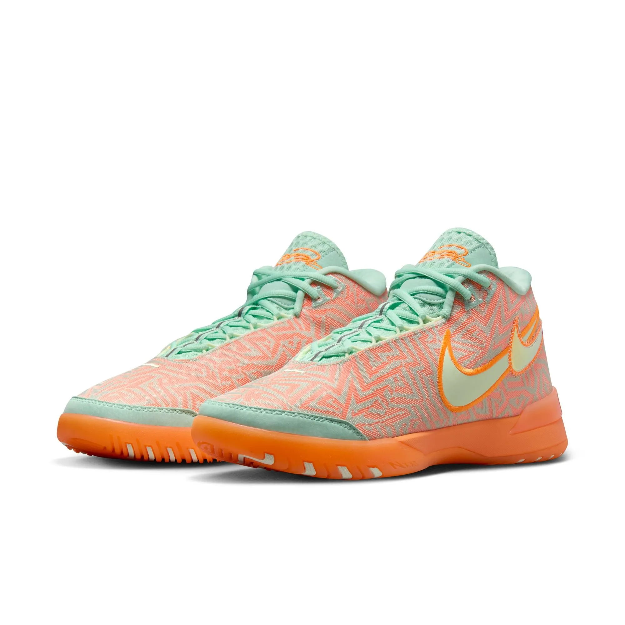 Double Layered Collar Proprioceptive Footbed Nike Zoom LeBron NXXT Genisus: Mint Foam