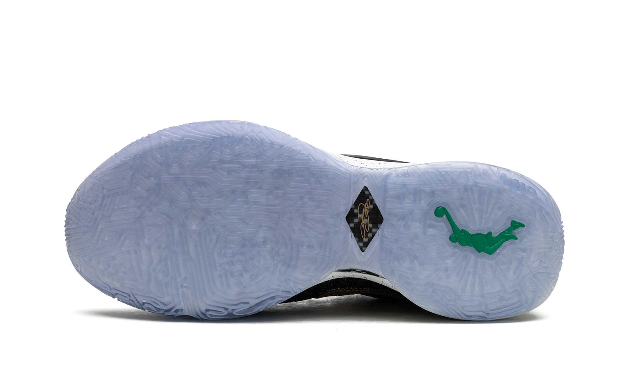 Multi Chamber Airflow Max Comfort LeBron 20 "Black/Metallic Gold"