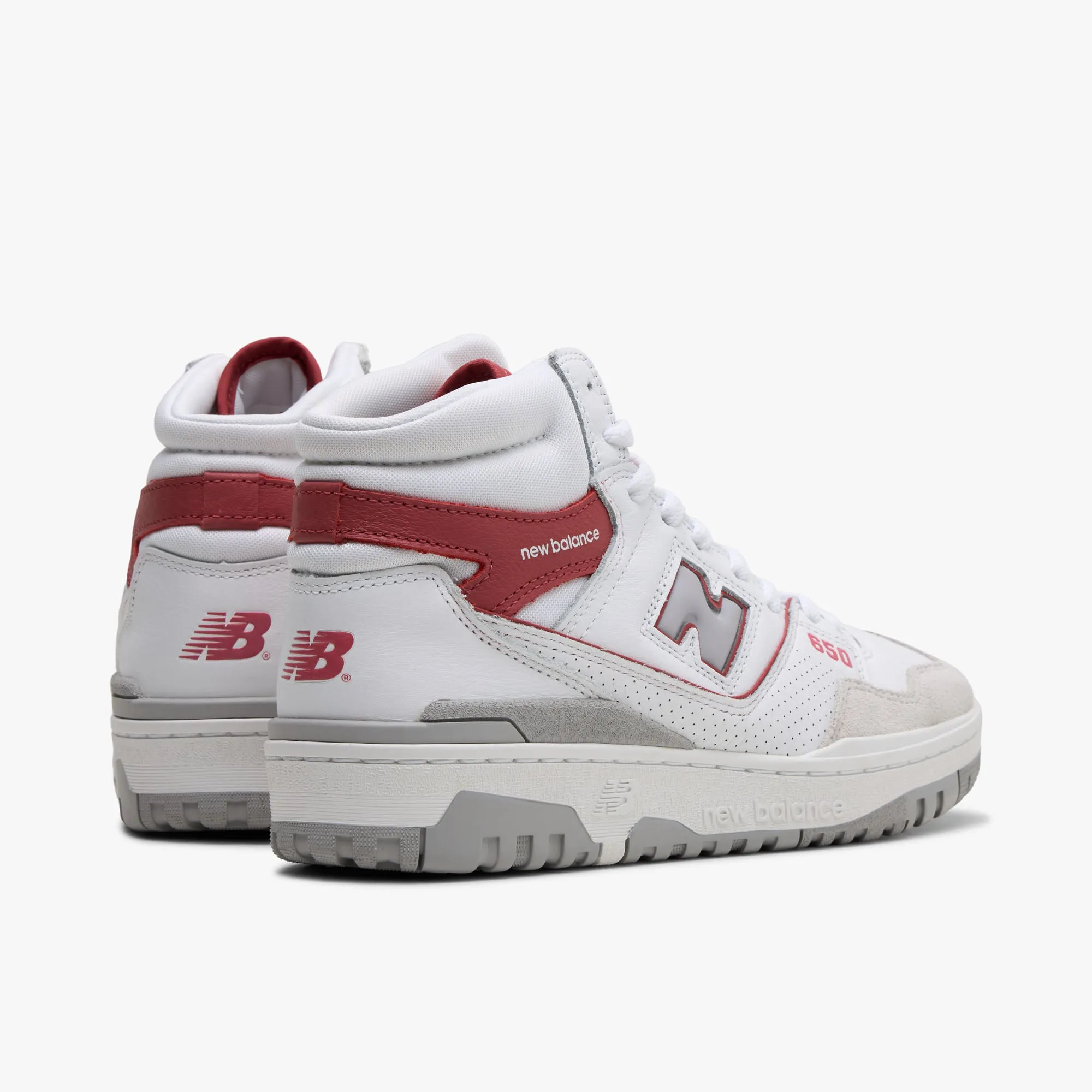 Balanced Build Sustainable Footwear Technology New Balance BB650RWF White / Astro Dust