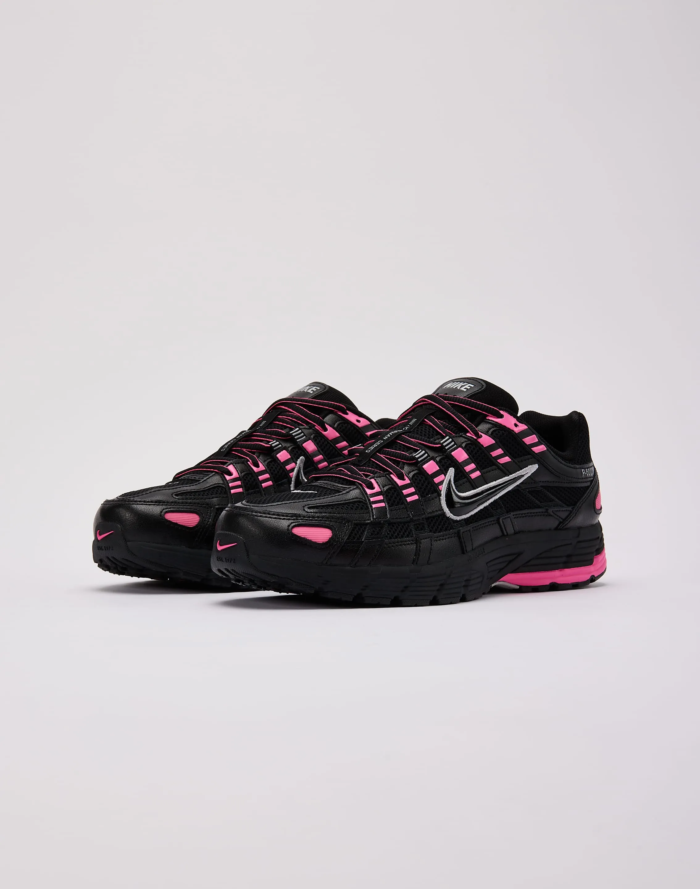 Nike P-6000 Quick Motion heel cup