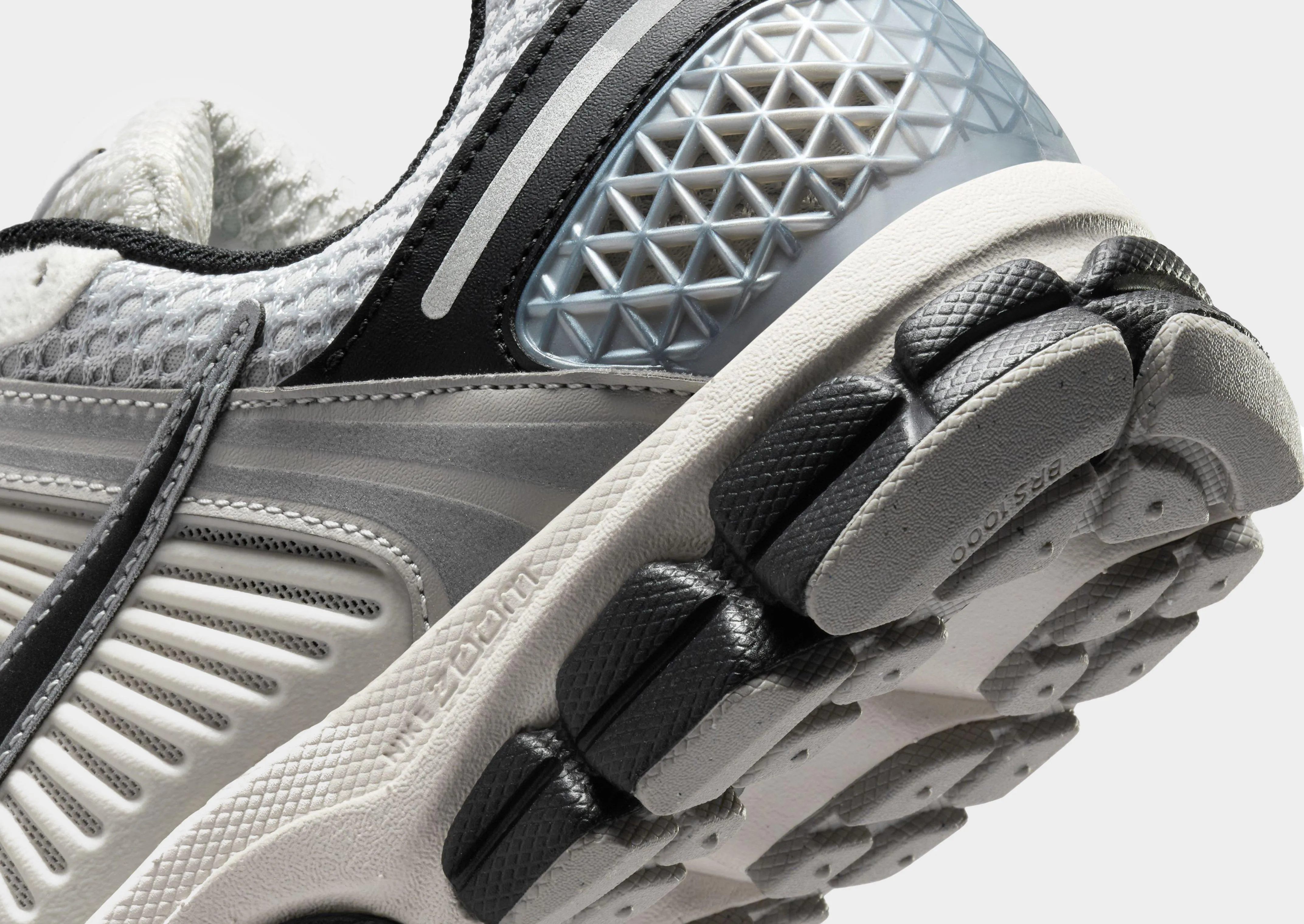 Zoom Vomero 5 Women's Competitive Cold weather running