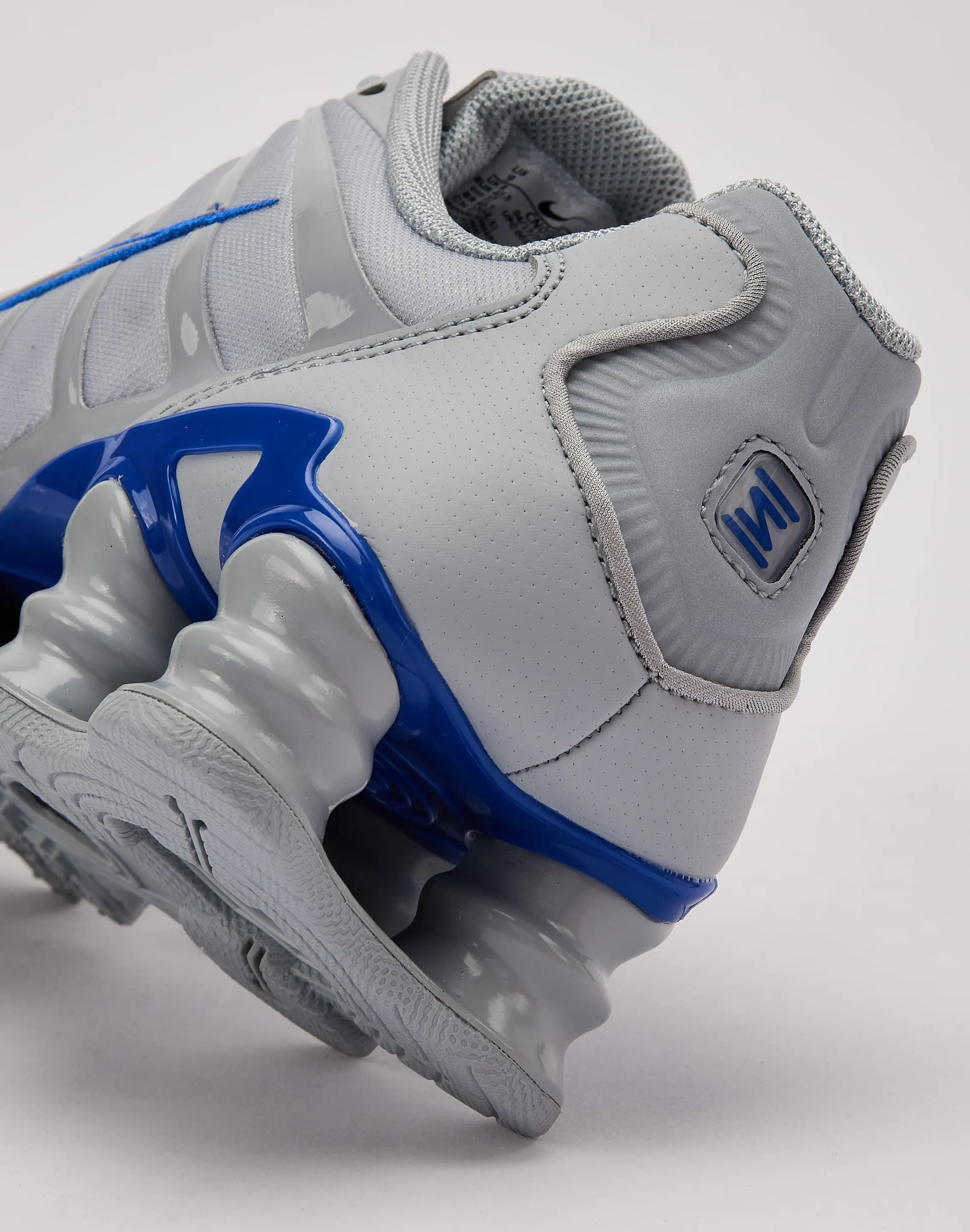 Hero Walk Nike Shox TL