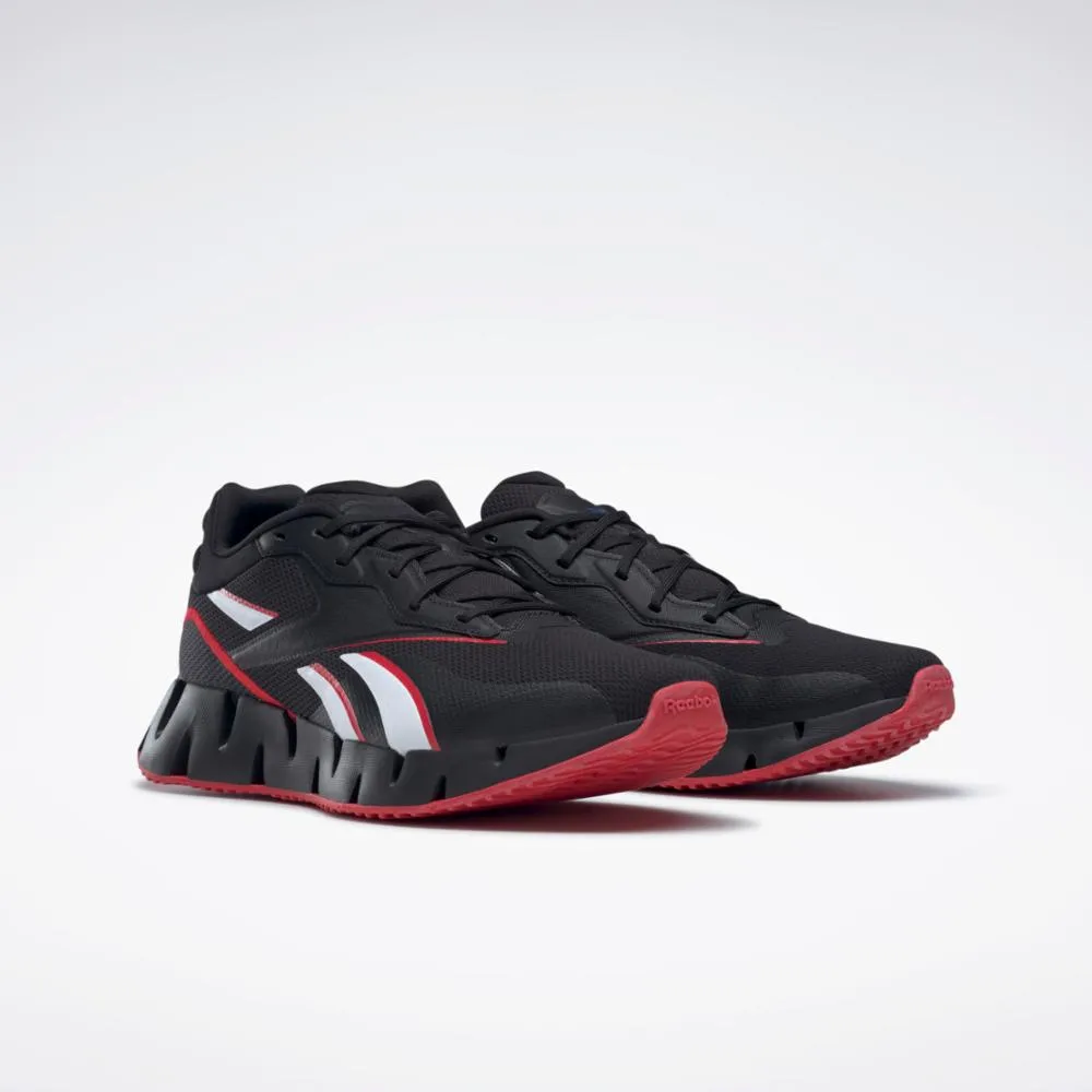 Reebok Footwear Men Zig Dynamica 4 Shoes CBLACK/VECRED/VECBLU recycled - material - feature shoes