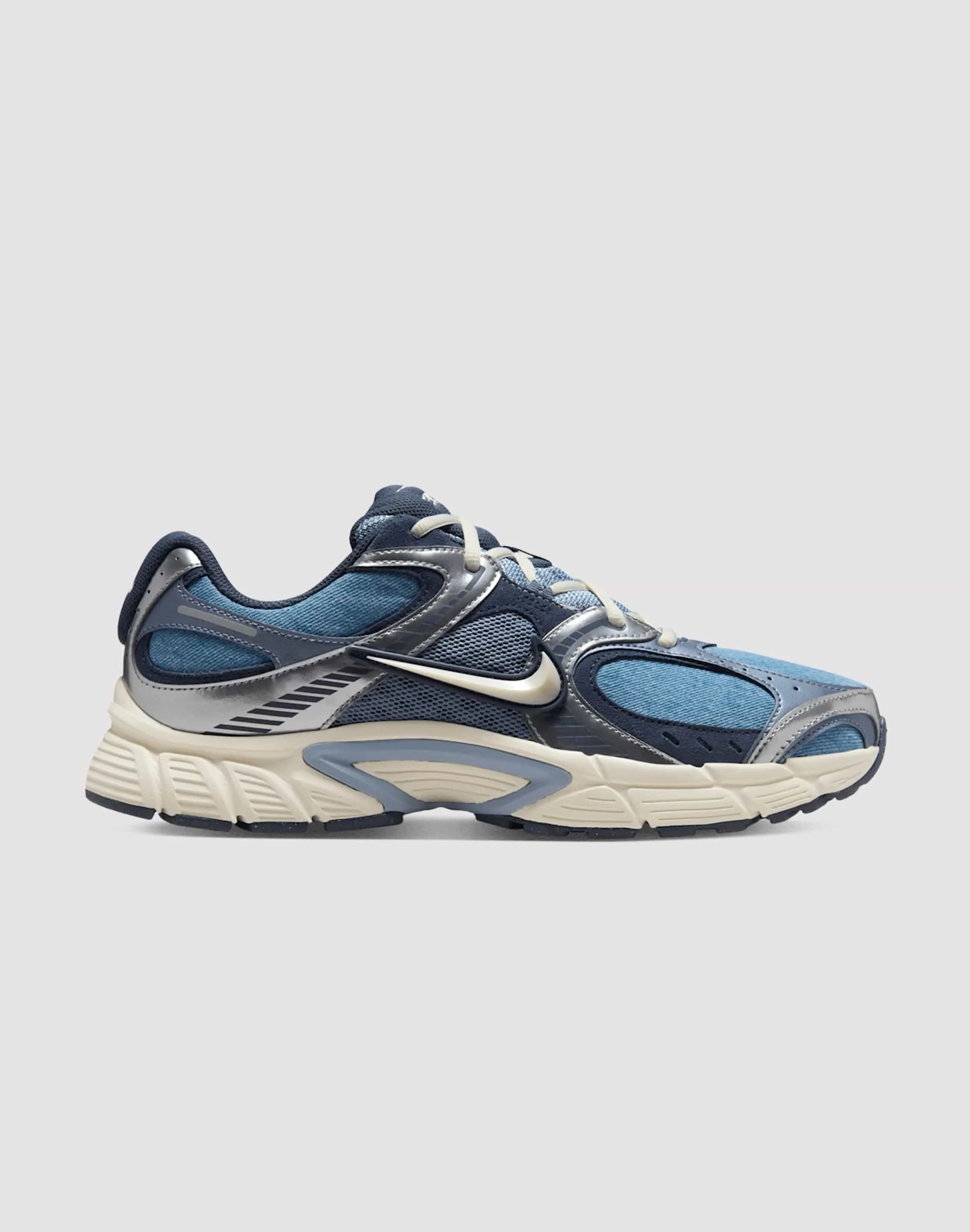 Nike V5 RNR Comfort Tongue Style Base