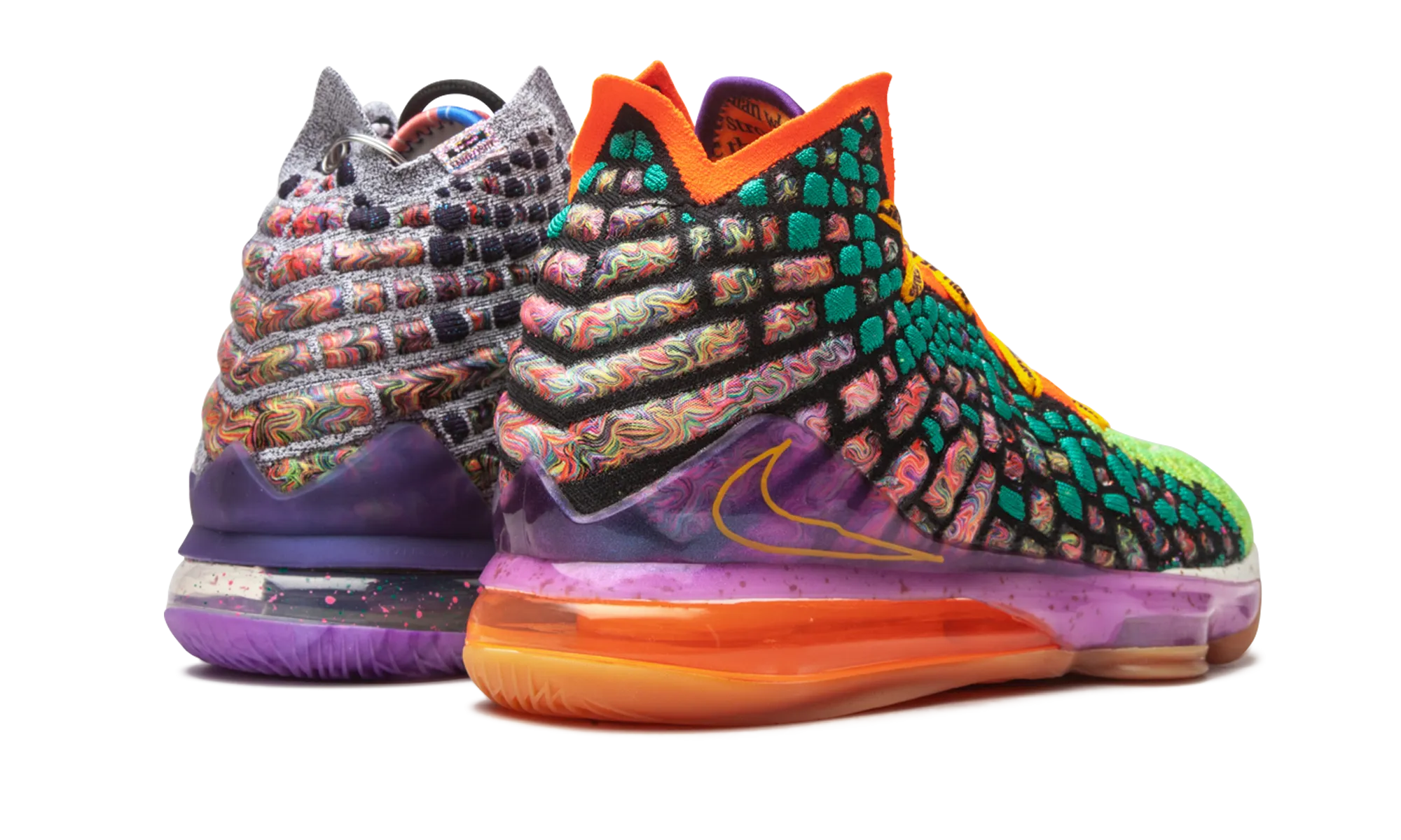 LeBron 17 "What The" Flexible Game Fit