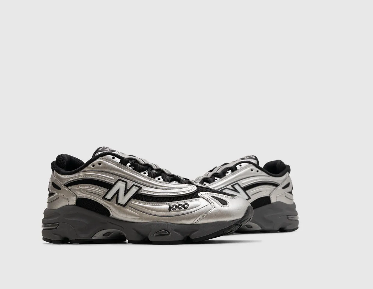 New Balance M1000 Silver Metallic / Black Supportive touch Recycled fabric