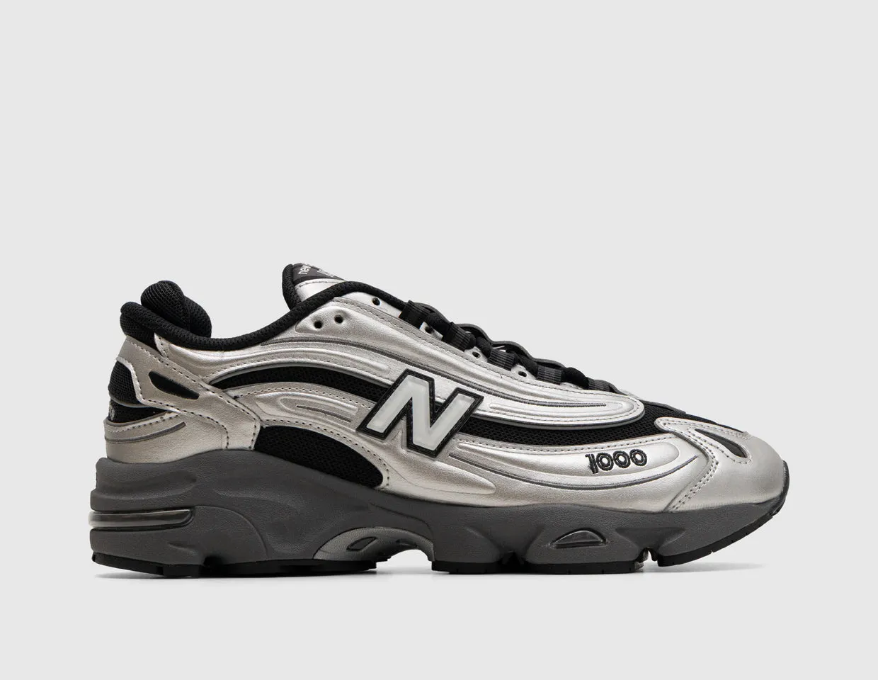 Contemporary ease New Balance M1000 Silver Metallic / Black