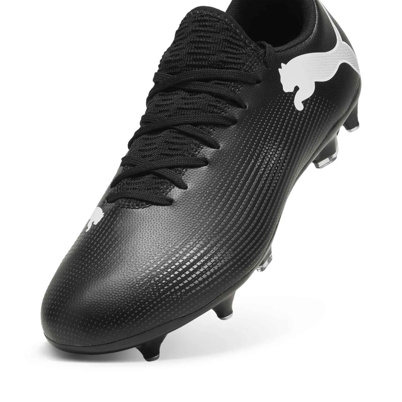 Puma Future 7 Play Soft-Ground Football Boots Sleek Design Dry Feel