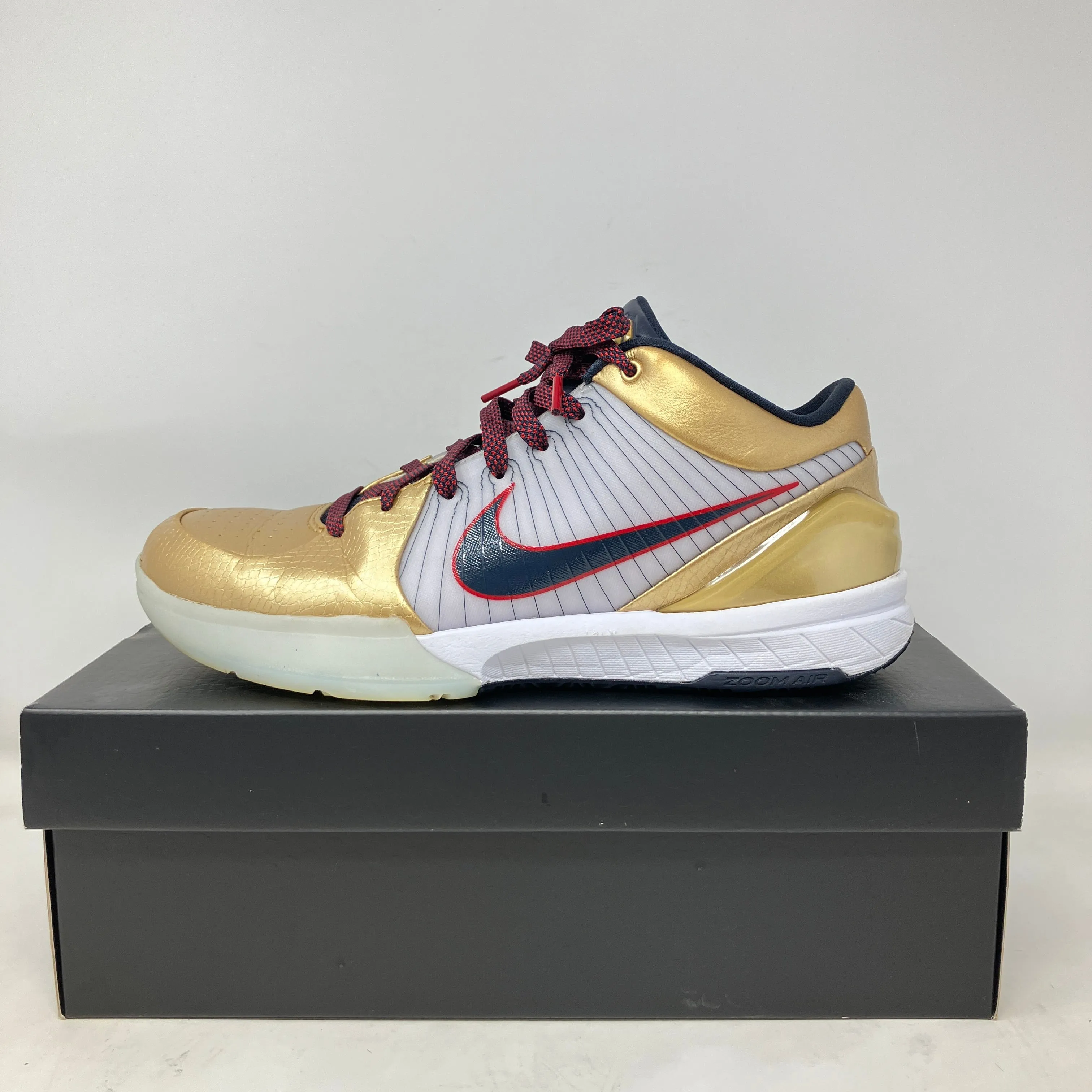Centered Balance Comfortable toe box Nike Kobe 4 Protro Gold Medal (2024)