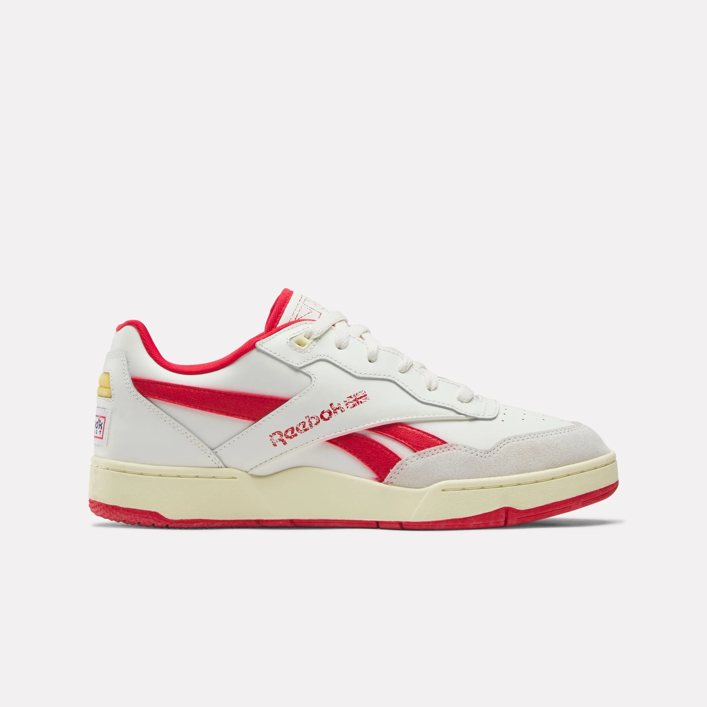 Shockproof Bb 4000 Ii Basketball Shoes Chalk/Wthrd White/Vector Red