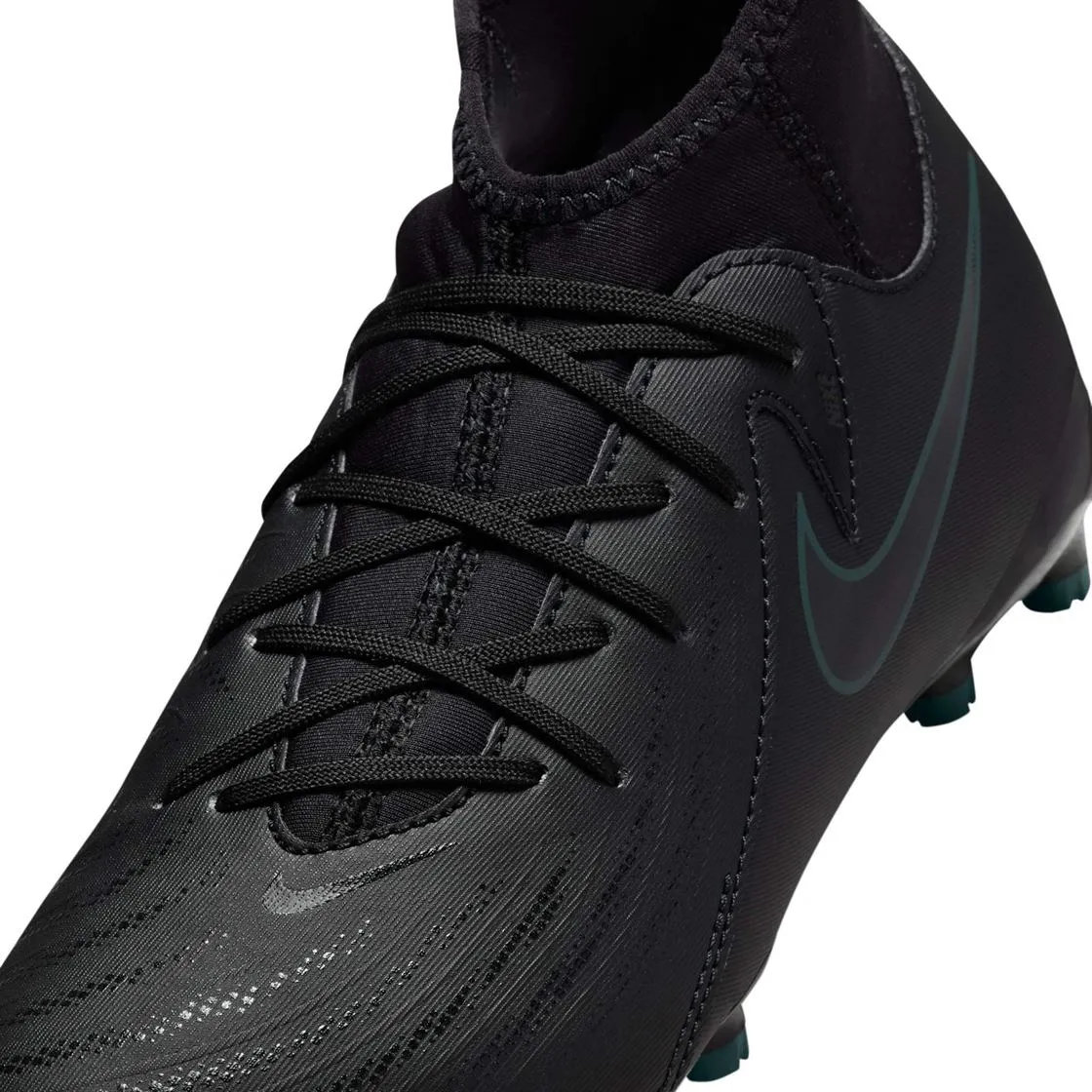 Nike Jr. Phantom Luna 2 Academy Multi-Ground Kids Football Boots Sharp Touch Game Precision