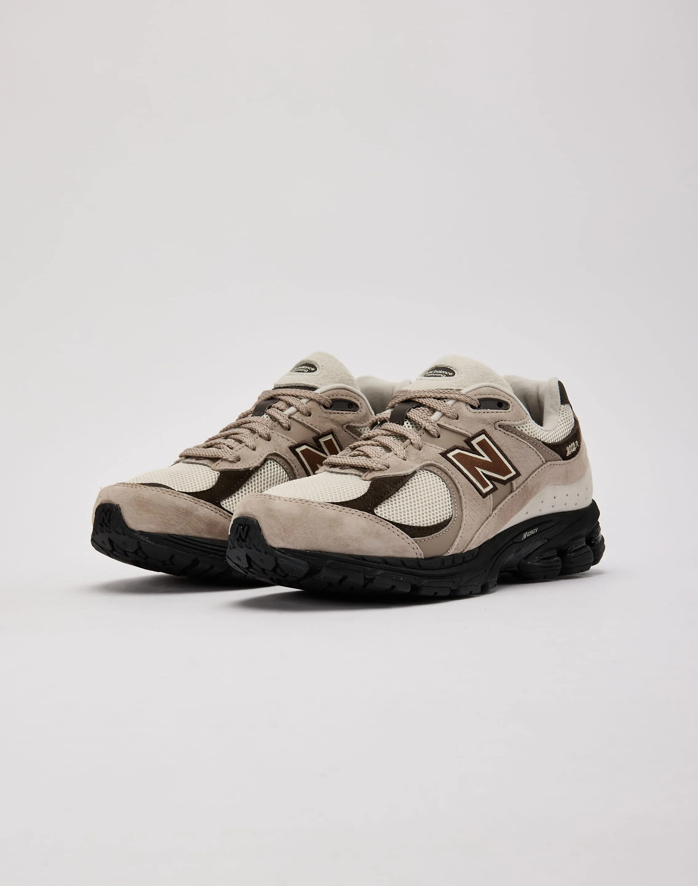 New Balance 2002R Gym Quick Modern