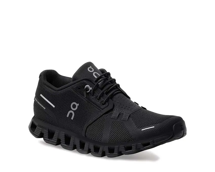 On Cloud 5 Comfortable Footbed