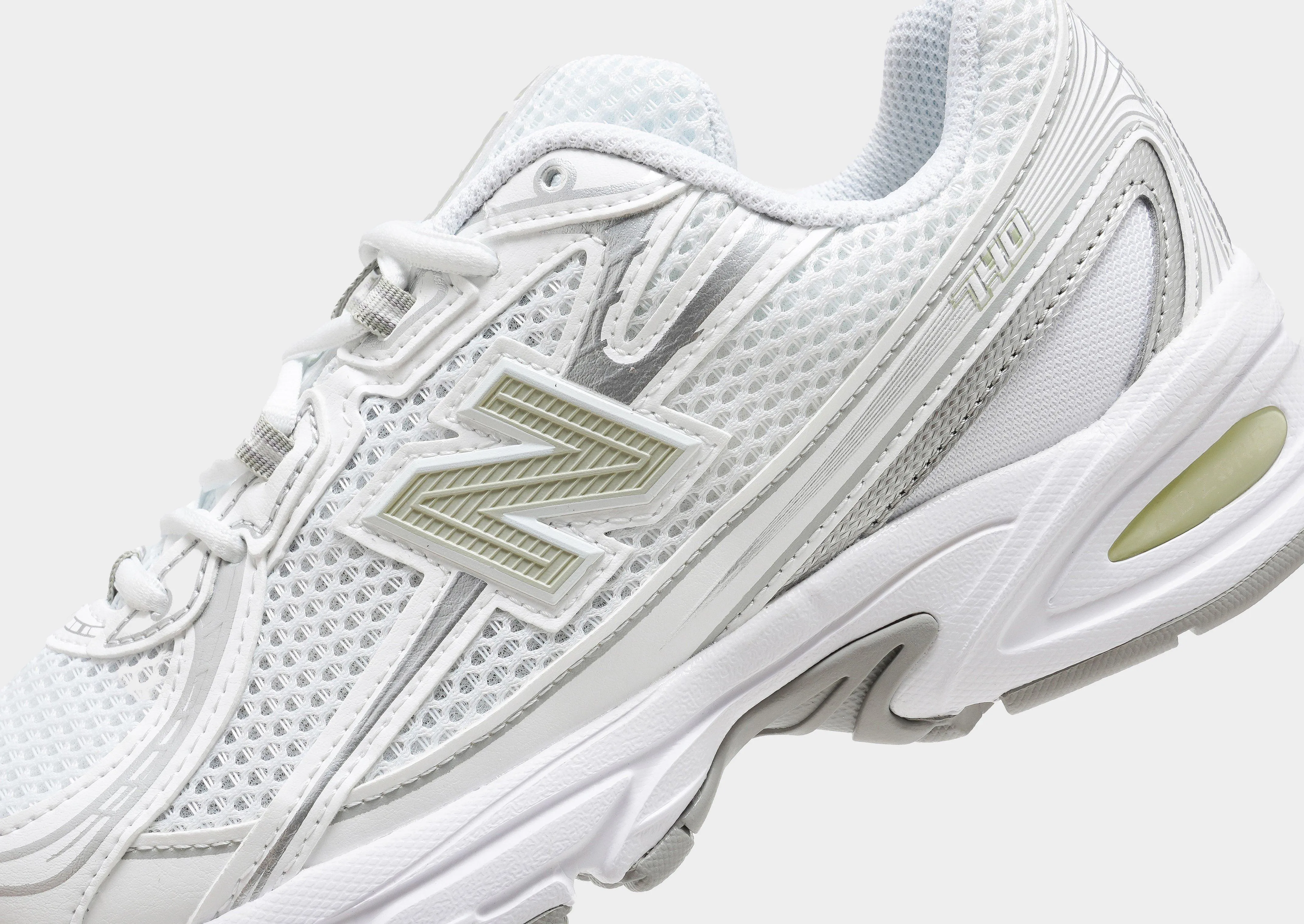 Everyday Fit Urban Edge 740