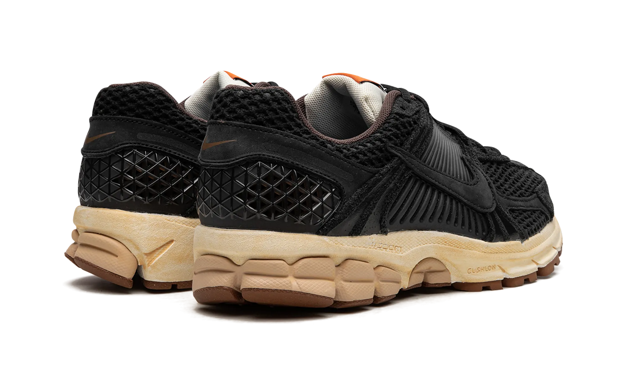 orthotic - friendly shoes self - discovery running shoe interest VOMERO 5 WMNS "Black / Sesame"